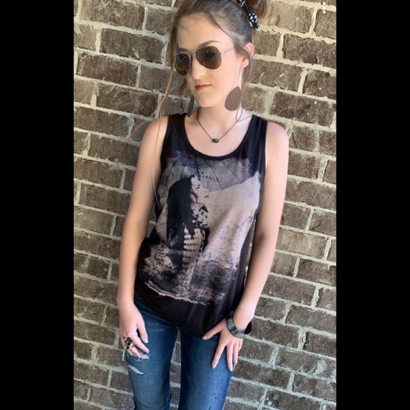 Trendy Tank - Picture 10 of 14